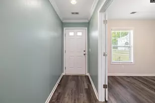 905 McCathern Ave, Sumter, SC 29154 - Photo 2