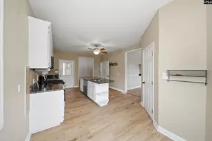 201 Bramblewood Cir, West Columbia, SC 29172 - Photo 16