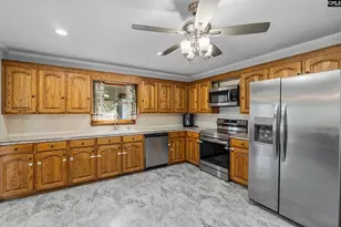 377 Woodland Cir, Lugoff, SC 29078 - Photo 18