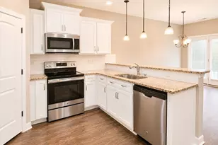 156 Weeping Oak Ln, West Columbia, SC 29169 - Photo 6