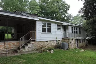 922 Jessica Ave, Newberry, SC 29108 - Photo 2