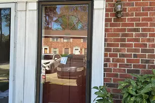 1908 Ashford Ln, Columbia, SC 29210 - Photo 2