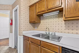 80 N Lake Pointe Dr, Columbia, SC 29229 - Photo 14