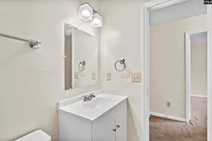 80 N Lake Pointe Dr, Columbia, SC 29229 - Photo 16