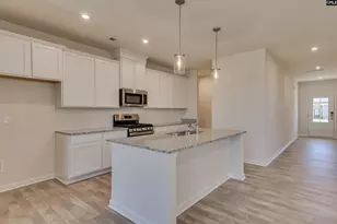 821 Huxley Ln, Elgin, SC 29045 - Photo 6