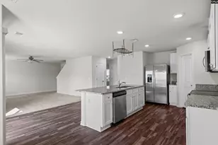 607 Wild Tulip Ct, Gilbert, SC 29054 - Photo 10
