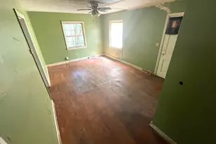 4237 Mountain Dr, Columbia, SC 29203 - Photo 4