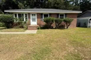 1044 Charlotte St, Cayce, SC 29033 - Photo 1
