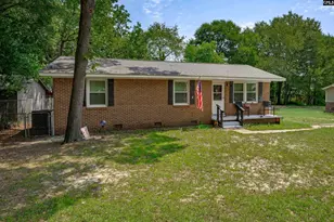 331 Derrick St, West Columbia, SC 29169 - Photo 6