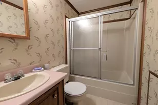 7907 Bruton Rd, Columbia, SC 29203 - Photo 14