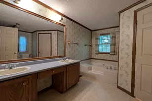 7907 Bruton Rd, Columbia, SC 29203 - Photo 18