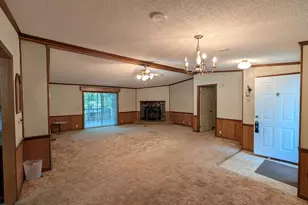7907 Bruton Rd, Columbia, SC 29203 - Photo 8