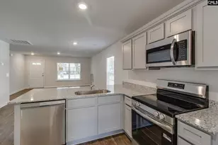 2335 Laurie St, Cayce, SC 29033 - Photo 12