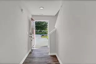 824 Gatestone Ln, Hopkins, SC 29061 - Photo 8