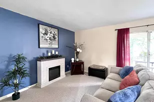 3600 Chateau Dr Q233, Columbia, SC 29204 - Photo 6