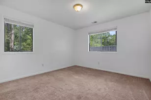 104 Evian Pl, Columbia, SC 29204 - Photo 12