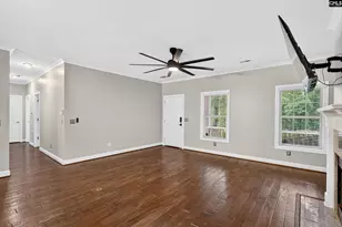 3241 Keenan Dr, Columbia, SC 29201 - Photo 16