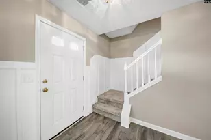 260 Loskin Ln, Lexington, SC 29073 - Photo 2