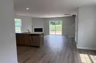 212 Laurinton Farms Dr, Hopkins, SC 29061 - Photo 4