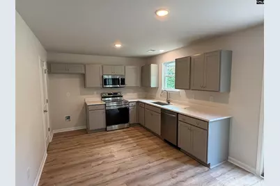 2428 Chappelle Street, Columbia, SC 29203 - Photo 4