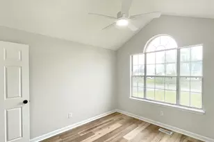 409 Coops Ct, West Columbia, SC 29170 - Photo 12