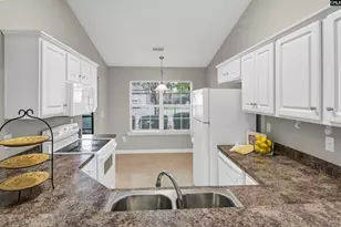 179 Courtside Dr, Lexington, SC 29073 - Photo 8