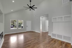 1631 Elmtree Rd, Columbia, SC 29209 - Photo 8