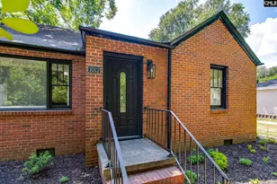 1012 Sherwood Ln, Camden, SC 29020 - Photo 2