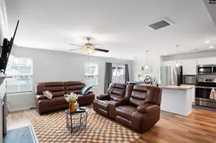 2774 Prince Charles Ct, Columbia, SC 29209 - Photo 6