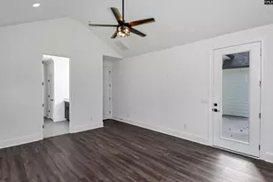 4208 Devine, Columbia, SC 29205 - Photo 32