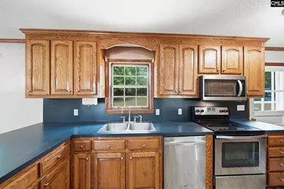 1807 Lynhurst Drive, Camden, SC 29020 - Photo 10