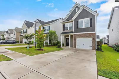 1054 Crescent Moon Loop, Hopkins, SC 29061 - Photo 2