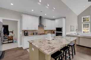 10 Sag Harbor Dr, Elgin, SC 29045 - Photo 6