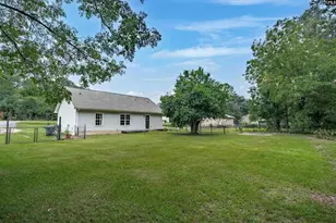 110 Henry St, Eastover, SC 29044 - Photo 26