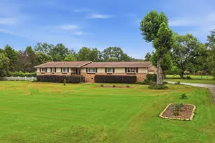 416 Saddlebrook Ln, Hopkins, SC 29061 - Photo 2