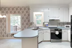 143 King Charles Rd, Columbia, SC 29209 - Photo 14