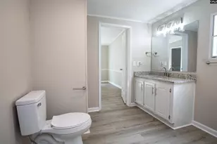 446 W Inwood St, Bethune, SC 29009 - Photo 8