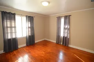 313 Durant St, Bishopville, SC 29010 - Photo 10