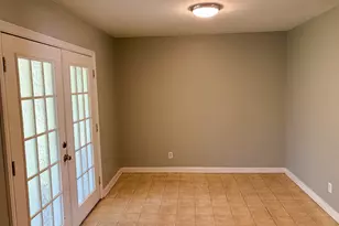 1821 Luster Ln, Columbia, SC 29210 - Photo 4