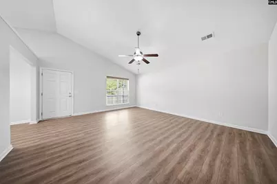 301 Blythe Creek Drive, Blythewood, SC 29016 - Photo 8