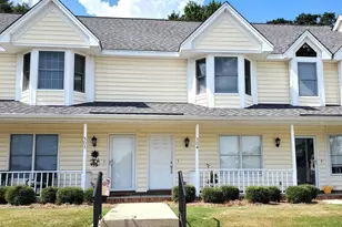 304 New Brookland Pl, West Columbia, SC 29169 - Photo 2