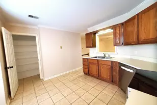 304 New Brookland Pl, West Columbia, SC 29169 - Photo 8