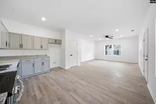 401 Drayton St, Newberry, SC 29108 - Photo 6