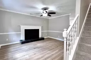 16 Crescent Ln, Columbia, SC 29212 - Photo 4