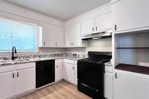 127 Whispering Pines Cir, Columbia, SC 29205 - Photo 12