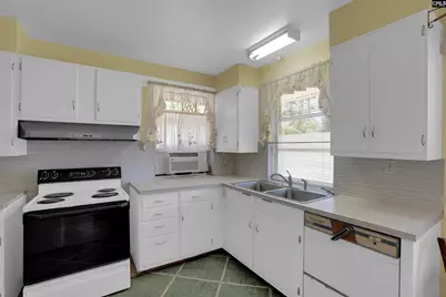 1709 York Drive, Columbia, SC 29204 - Photo 10
