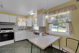 1709 York Dr, Columbia, SC 29204 - Photo 8