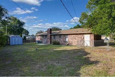 2043 Fairlawn Circle, Cayce, SC 29033 - Photo 4