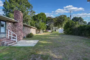 2043 Fairlawn Cir, Cayce, SC 29033 - Photo 6