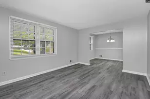 2043 Fairlawn Cir, Cayce, SC 29033 - Photo 10
